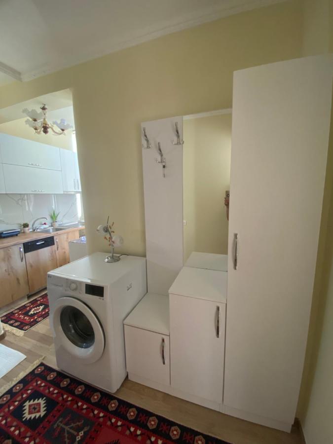 דירות טיראנה Evis House מראה חיצוני תמונה