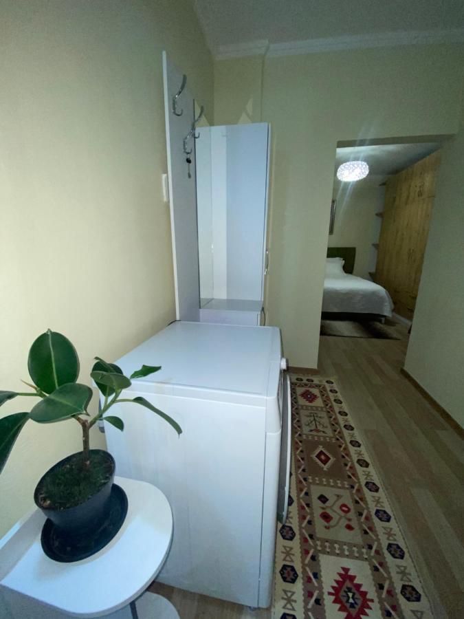 דירות טיראנה Evis House מראה חיצוני תמונה